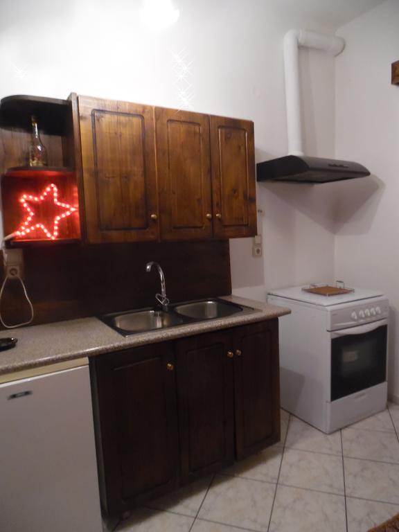Mikrón Khoríon Elatos Rooms חדר תמונה