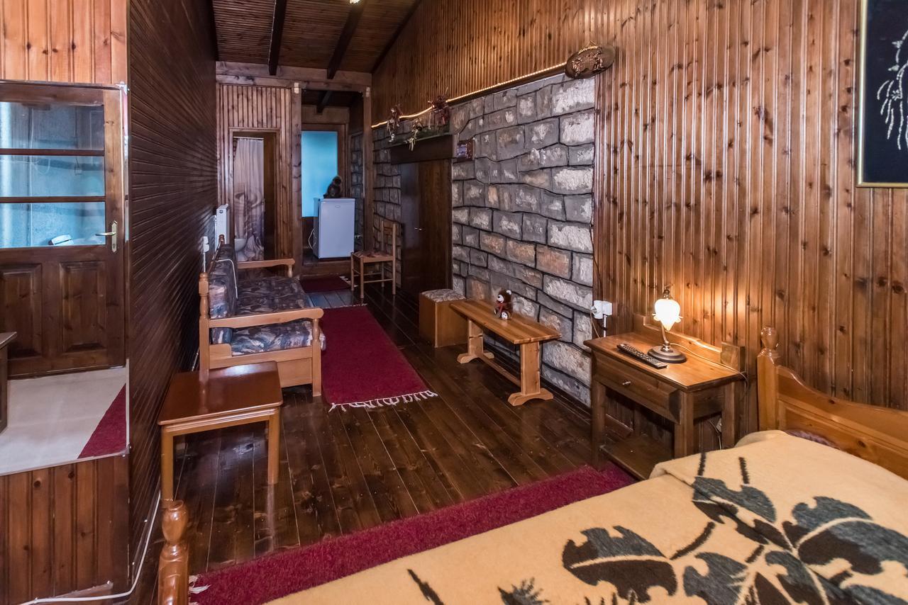 Mikrón Khoríon Elatos Rooms מראה חיצוני תמונה